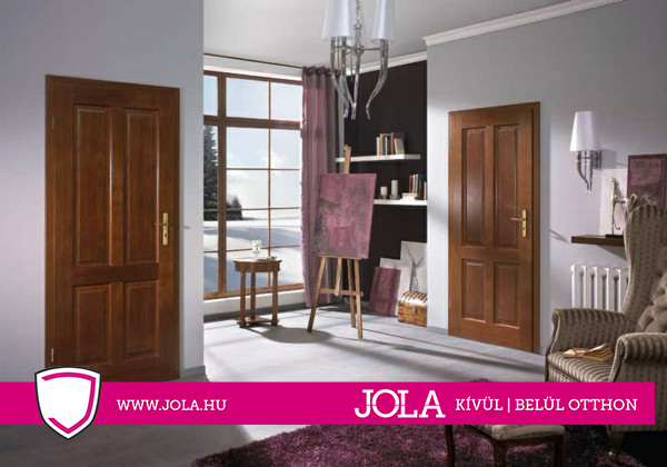 Fenyő beltéri ajtó festve