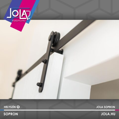 CPL Plus Loft tolóajtó vasalattal, Sopronban