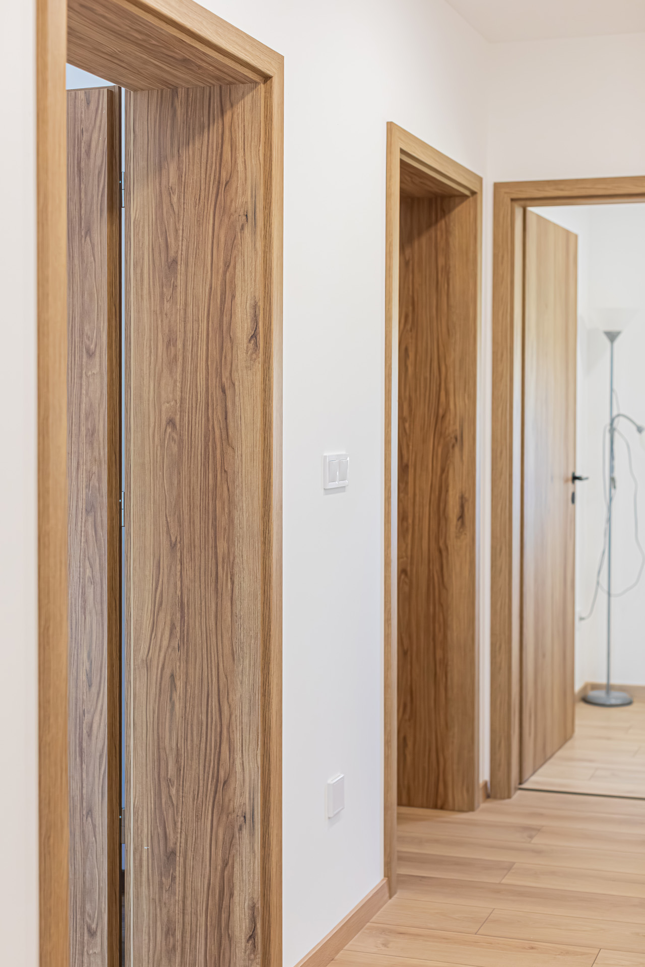 Az átfogó tok - színazonos CPL fóliával