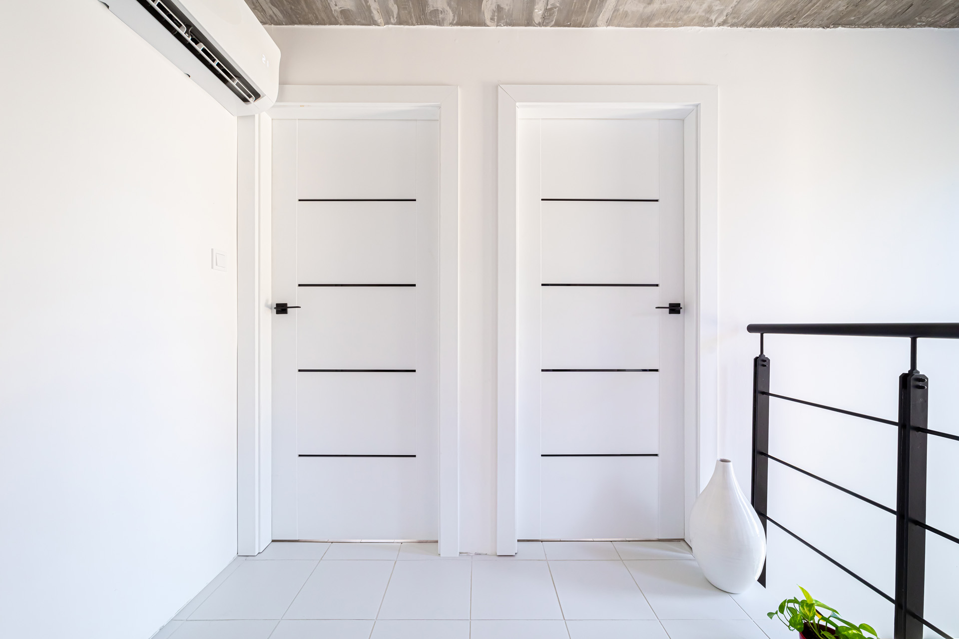 Fehér festett MDF beltéri ajtók