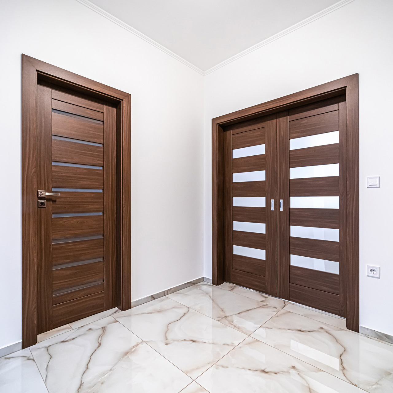 Kétszárnyú beltéri ajtók