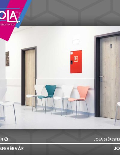 Rhino-Atvyn A-1 ajtó halifax fehér tölgy színben gyémántszürke tokkal Székesfehérváron