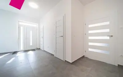 CPL Plus „Mátra” és „Dobogókő” beltéri ajtók – tótvázsonyi munkánk